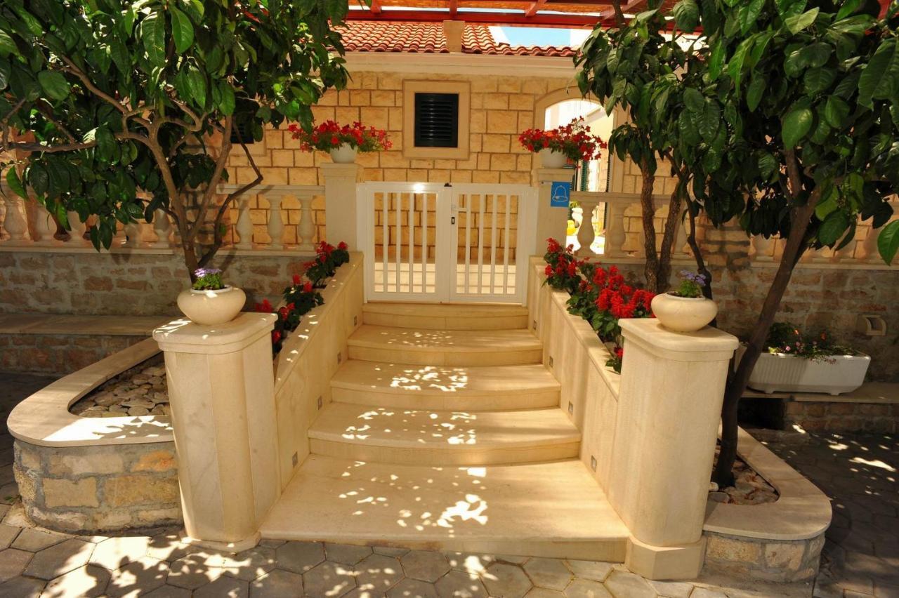 Villa Anni Sutivan Kültér fotó