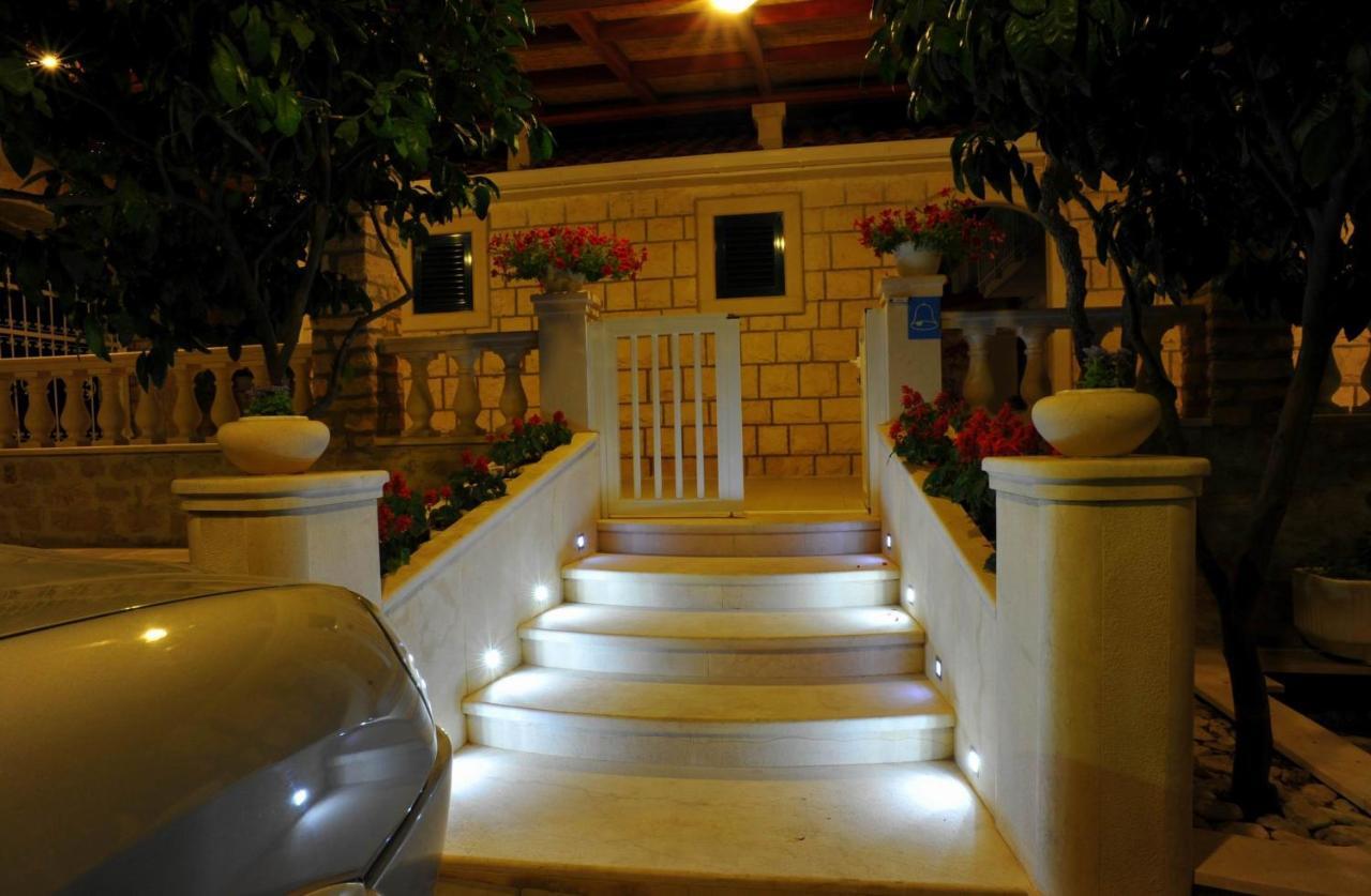 Villa Anni Sutivan Kültér fotó
